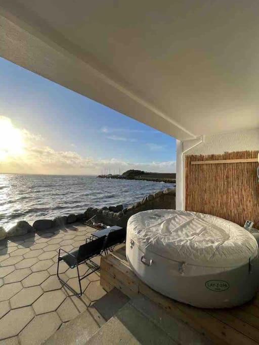 הוילה Kircubbin Relax With Spectacular Views And Hot Tub מראה חיצוני תמונה